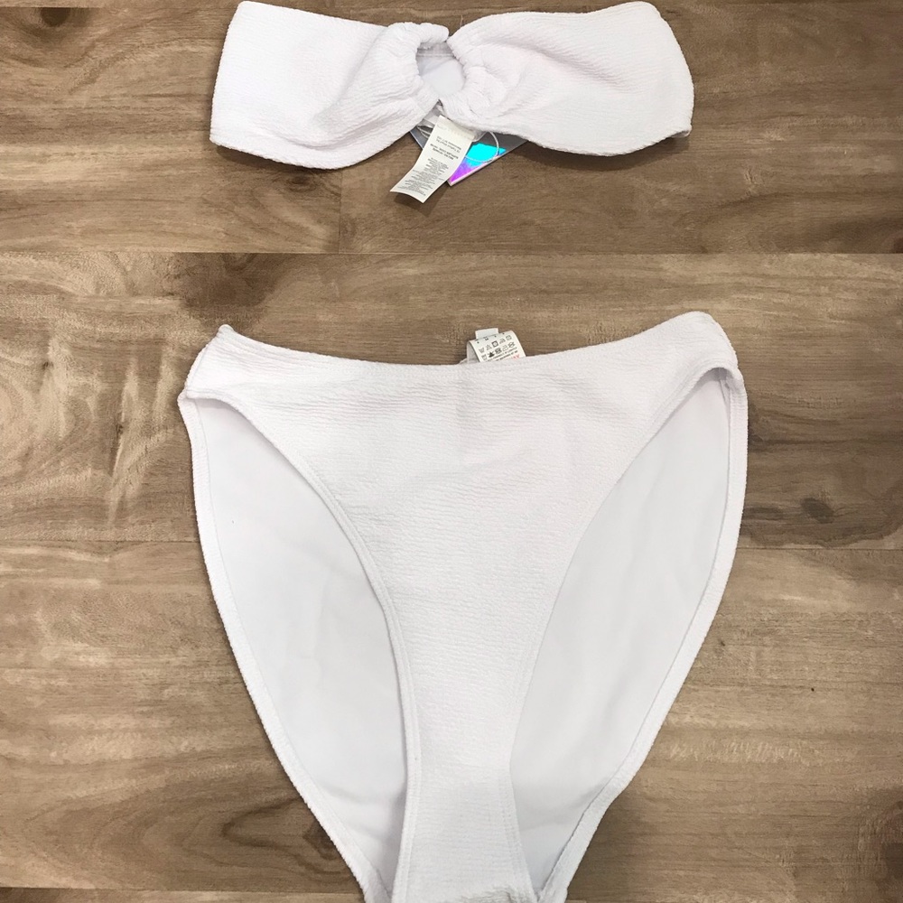 WHITE SWIMSUIT- top & bottom included